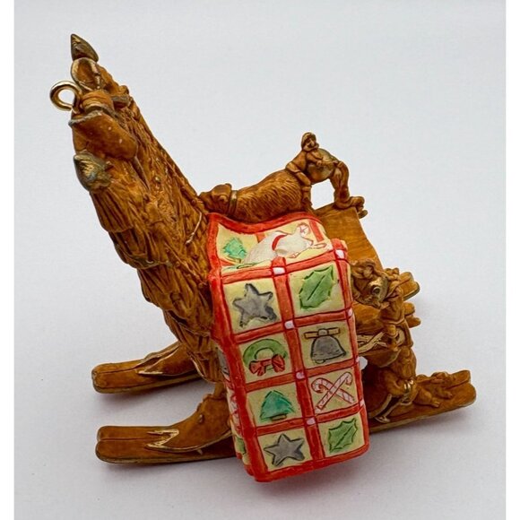 Hallmark Keepsake Mrs. Claus's Chair Christmas Ornament 2001 Quilt White Cat - Picture 9 of 12